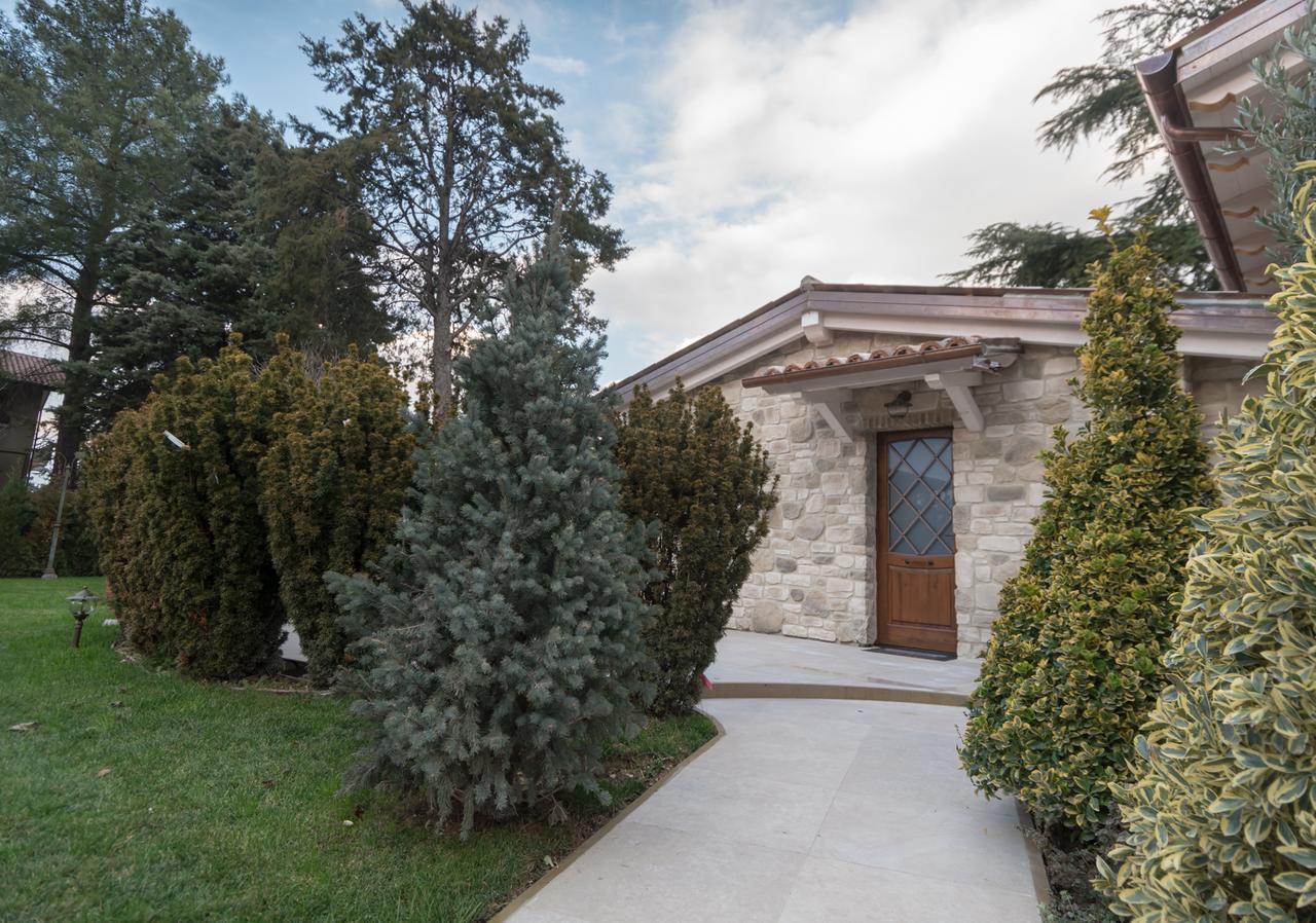 Hostal Il Giardino Degli Angeli Asís Exterior foto