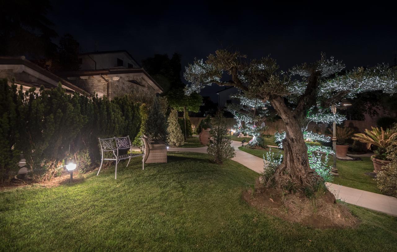 Hostal Il Giardino Degli Angeli Asís Exterior foto