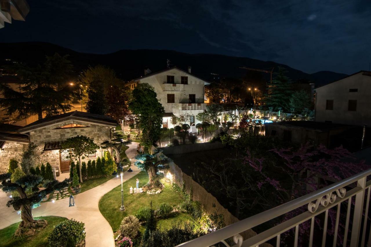 Hostal Il Giardino Degli Angeli Asís Exterior foto